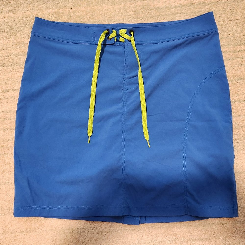 Eastern Mtn. Sports Scort, Blue, Size 4
